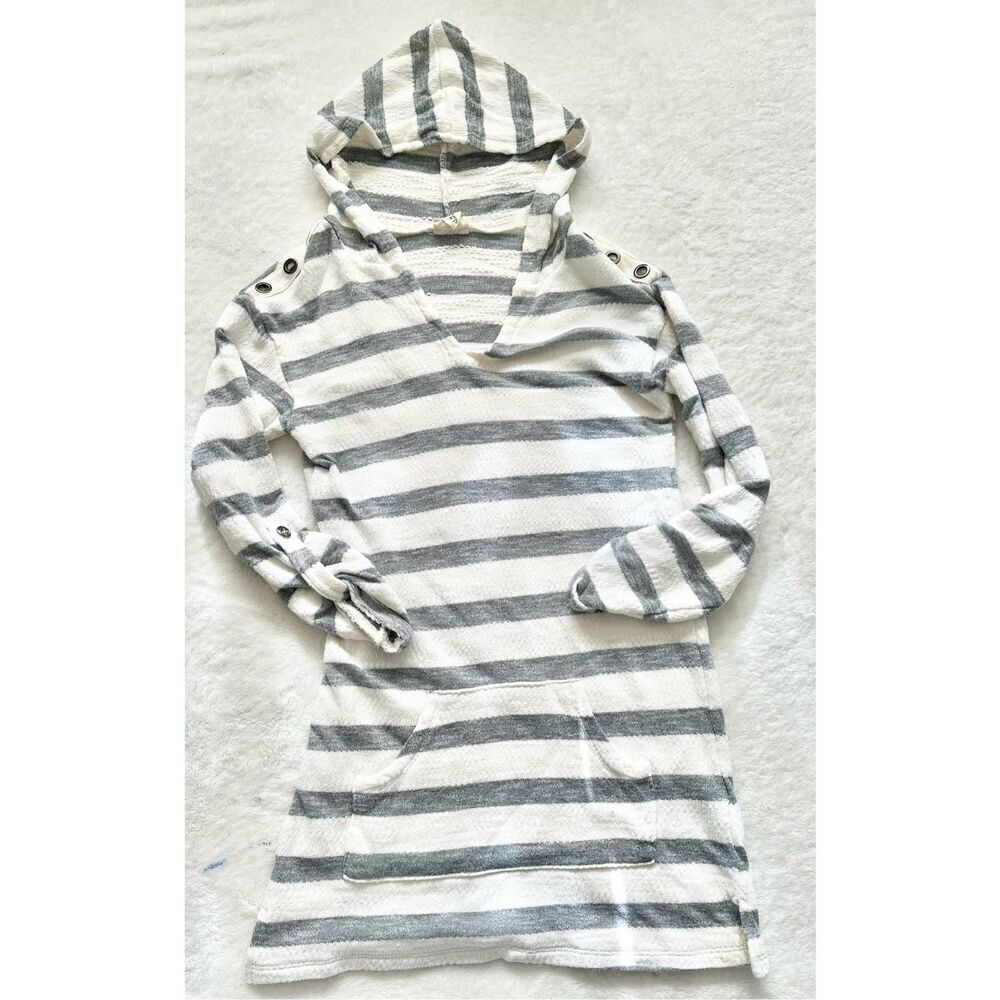 Akini Women's Hoodie Gray White Striped V Neck Pullover Pocket is a lightweight